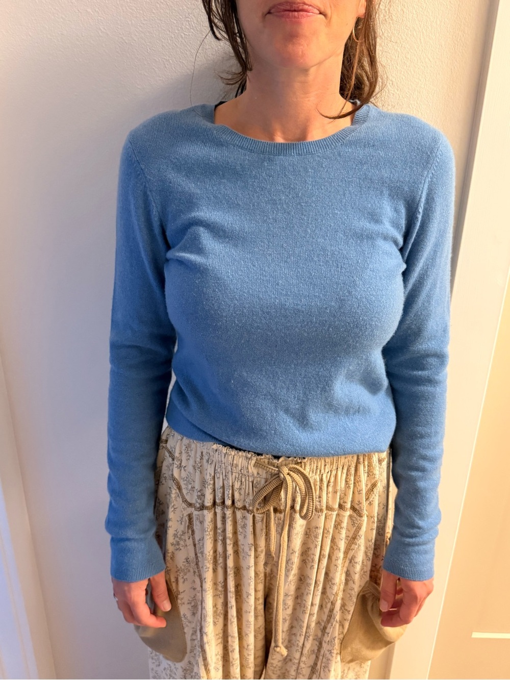 Ann Taylor 100% Cashmere Sweater